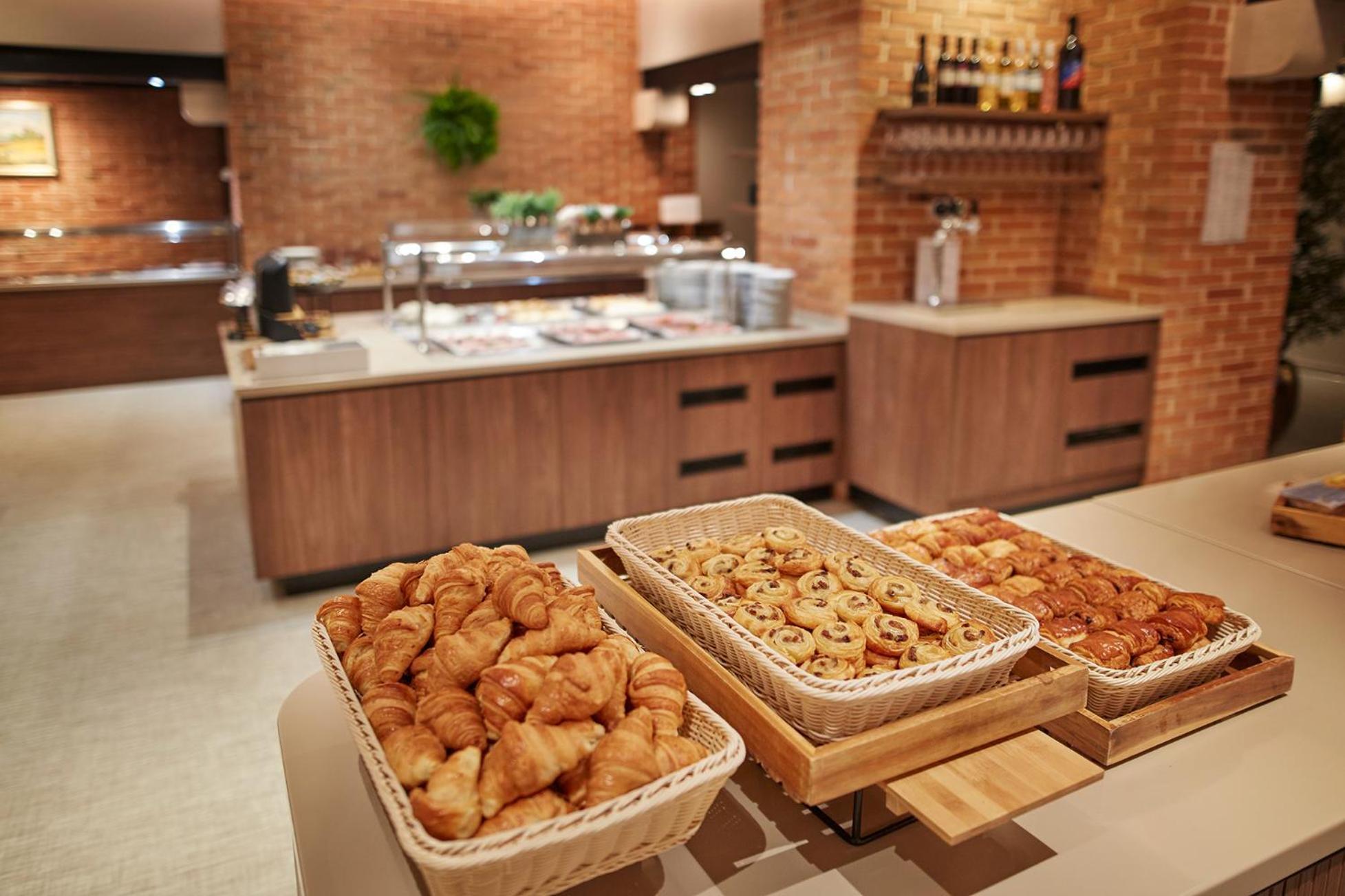 Villas - Hotel & Resort Adria อังคาราน ภายนอก รูปภาพ